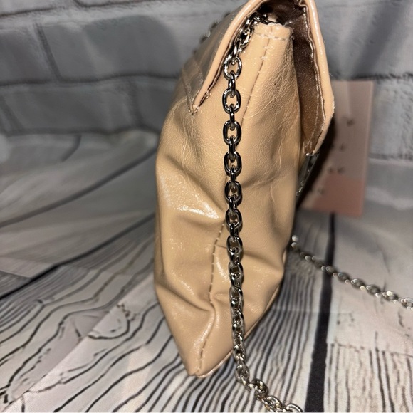 INC International Concepts Women’s  Lily Glazed Clutch Shoulder Bag Chain Strap - Picture 4 of 10